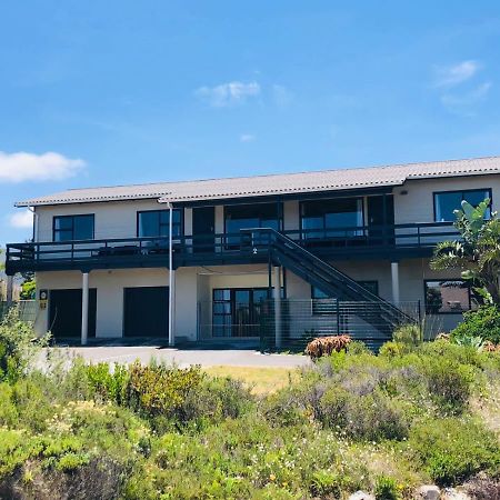 2 On Third Avenue Apartment Hermanus Bagian luar foto